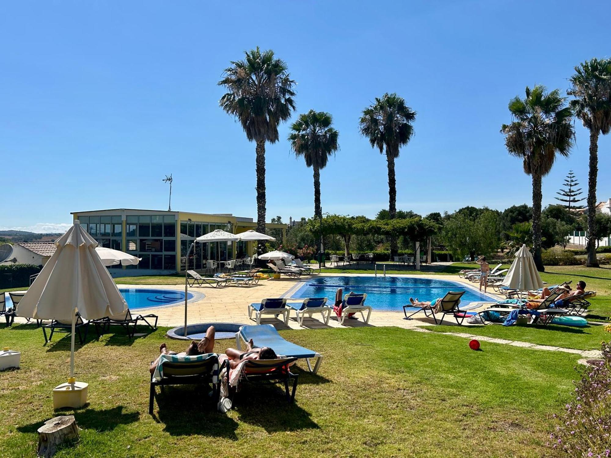 Apartamentos Santa Teresinha Alvor Zewnętrze zdjęcie
